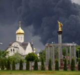 Ukraine brings the war to Moscow  as huge explosions shake refinery